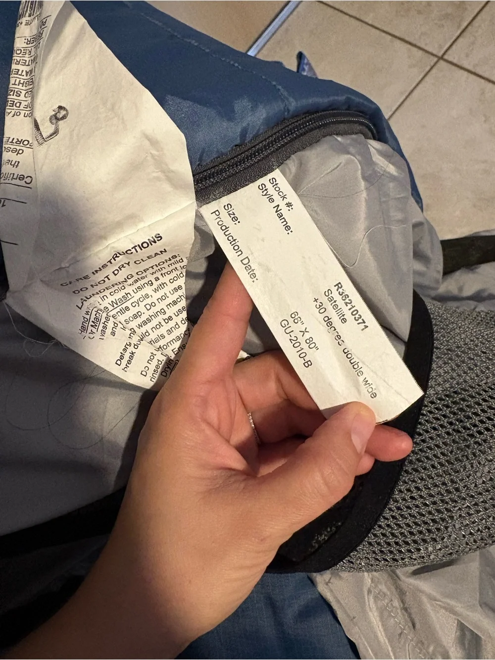 KELTY Blue Quilted DOUBLE WIDE Sleeping Bag 30 degree 68 x 80